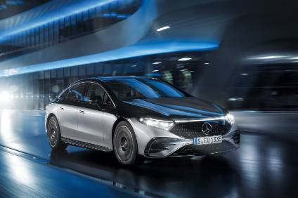 Mercedes reveals flagship EQS for its EV range