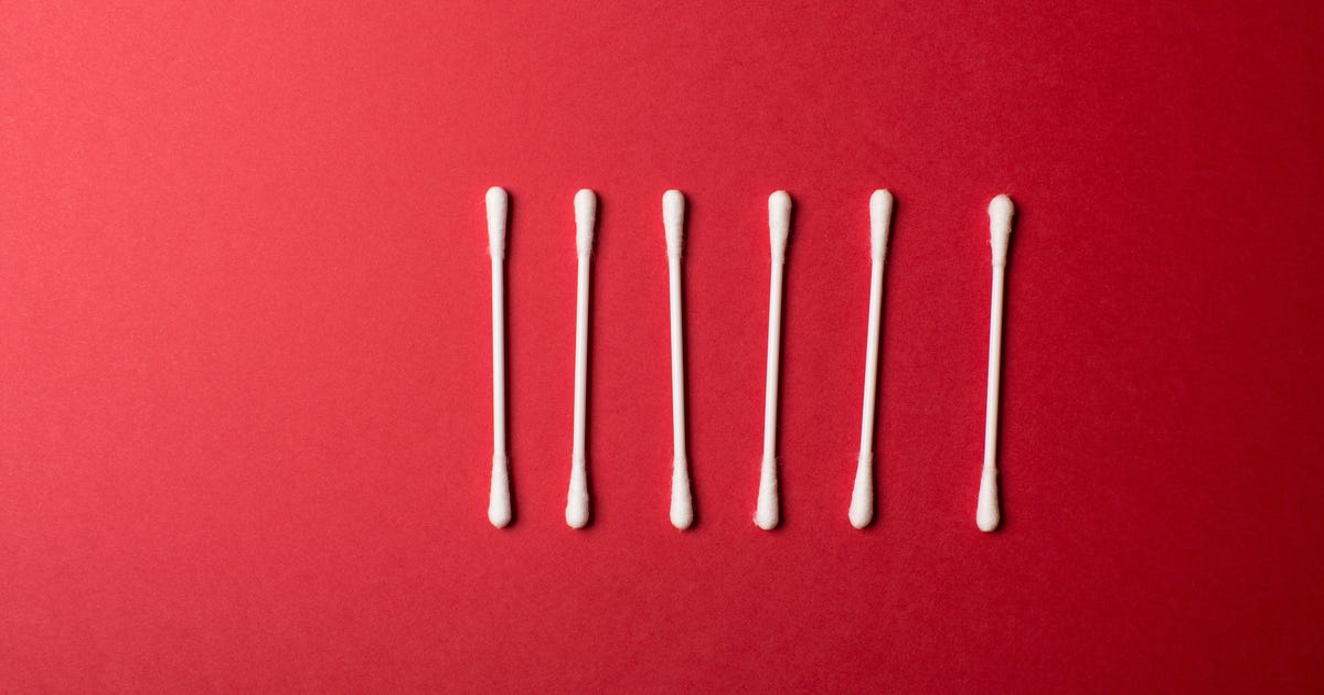 Ticks Suck. Here's How to Remove One, No Tweezers Needed 41 Ticks Suck. Here's How to Remove One, No Tweezers Needed