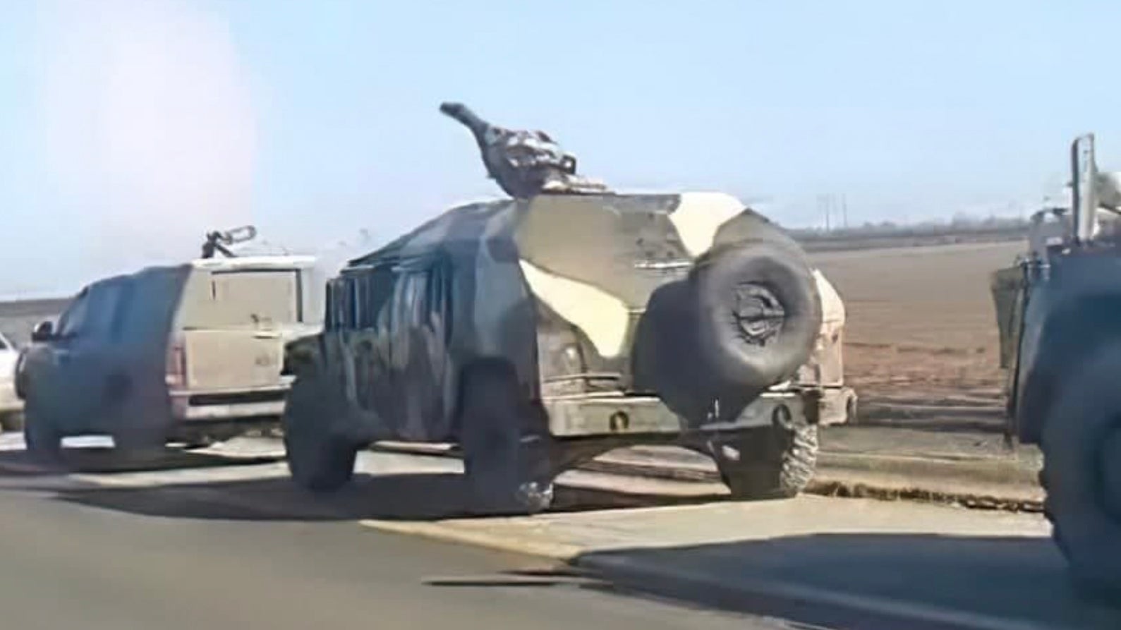 Mysterious Humvee Has Appeared In Russian Vehicle Convoy Near Ukrainian Border 21 Mysterious Humvee Has Appeared In Russian Vehicle Convoy Near Ukrainian Border