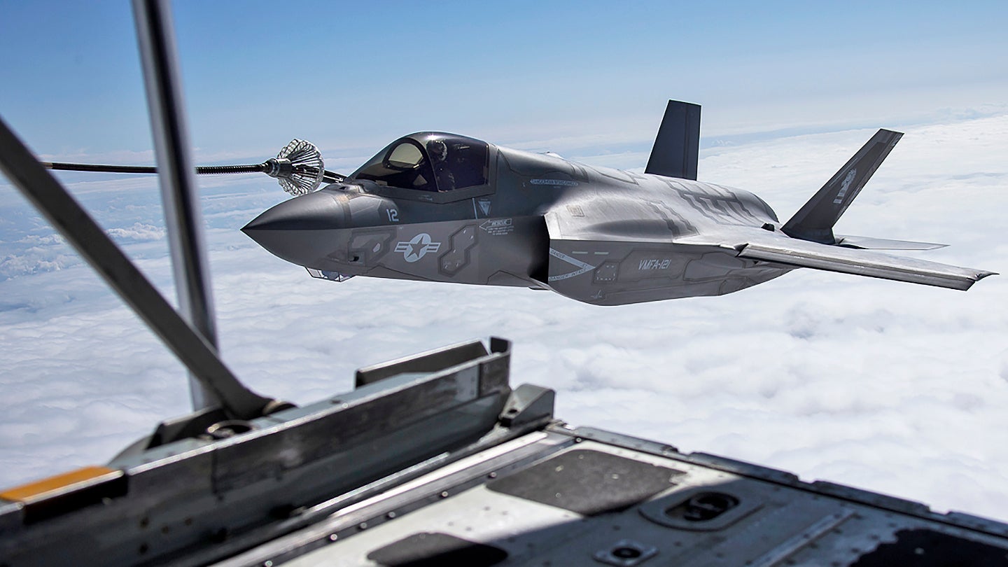 Marine F-35s Fight F-117 Aggressors, Train For Very Long-Range Combat In Huge West Coast Exercise 25 Marine F-35s Fight F-117 Aggressors, Train For Very Long-Range Combat In Huge West Coast Exercise