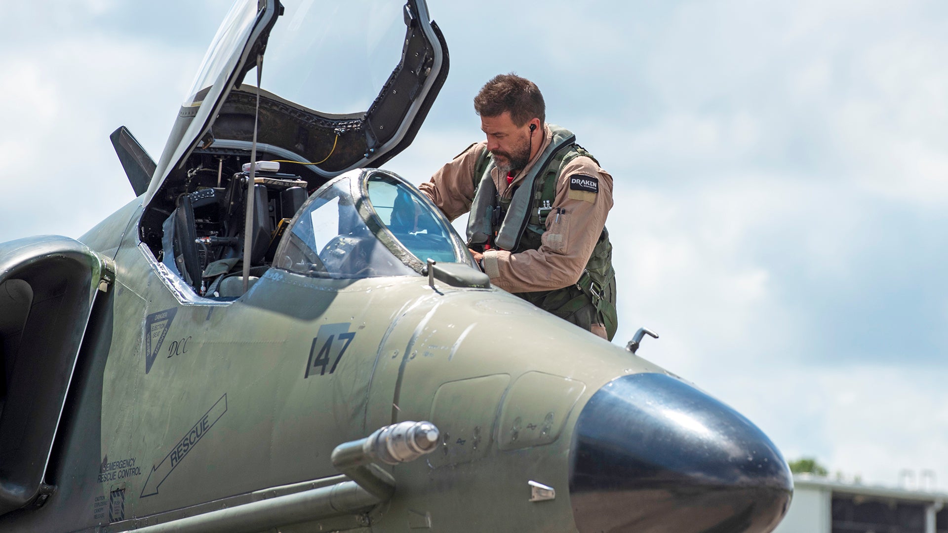 Draken's Adversary Air Support Contract For Nellis AFB Won't Be Renewed 12 Draken's Adversary Air Support Contract For Nellis AFB Won't Be Renewed