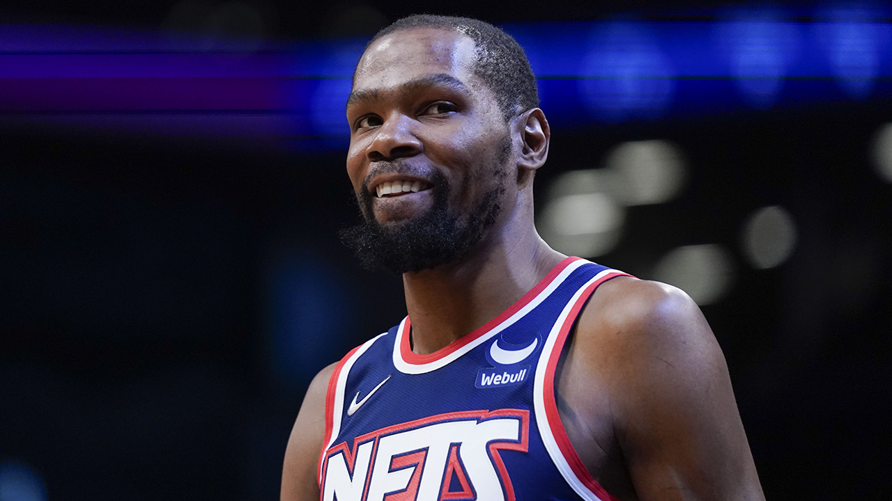 Kevin Durant trade rumors: Suns, Heat mentioned as destinations, Lakers also 'floated'