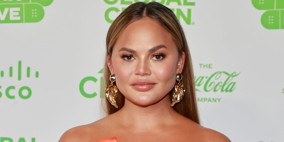 Chrissy Teigen Shared a Fully Nude Selfie to Show Fans Her Cheese-Grater Tan Lines 108 Chrissy Teigen Shared a Fully Nude Selfie to Show Fans Her Cheese-Grater Tan Lines
