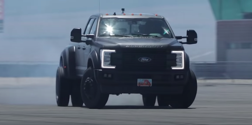 Watch Ken Block Drift His Four-Ton Diesel Dually Ford F-450 Pickup 11 Watch Ken Block Drift His Four-Ton Diesel Dually Ford F-450 Pickup