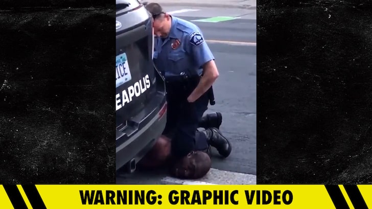 Michigan Cop Punches Black Man in the Face Repeatedly During Arrest 2 Michigan Cop Punches Black Man in the Face Repeatedly During Arrest