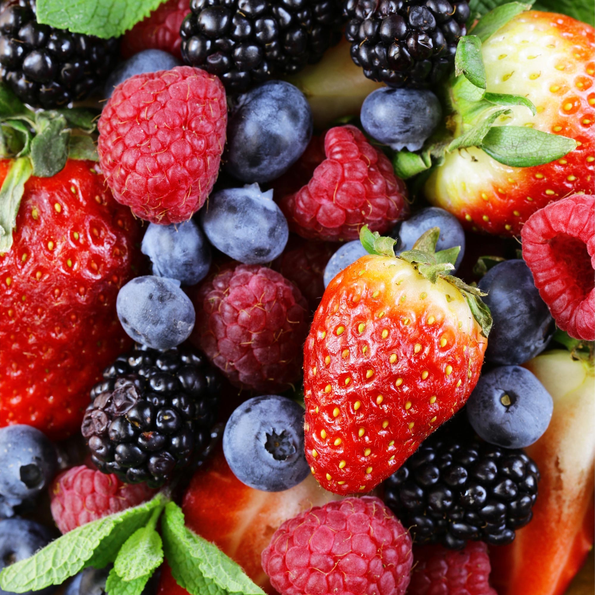 Improve Memory and Cognition: The Best Berry for Brain Health