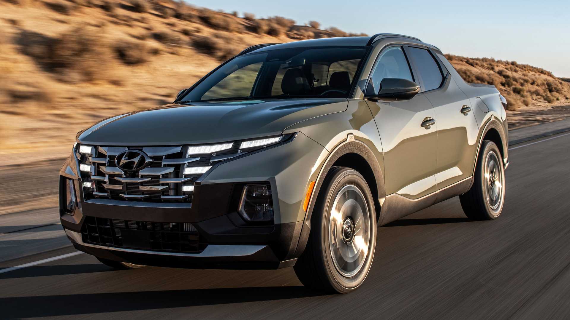 2022 Hyundai Santa Cruz Revealed With Little Proportions, Big Style