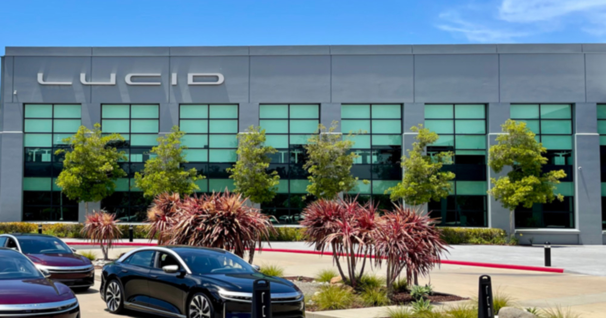 Lucid slashes 2022 production forecast after rough second quarter