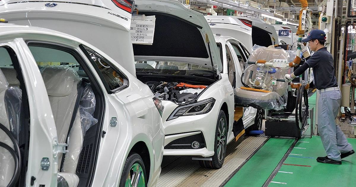 Toyota slows vehicle output 60 Toyota slows vehicle output