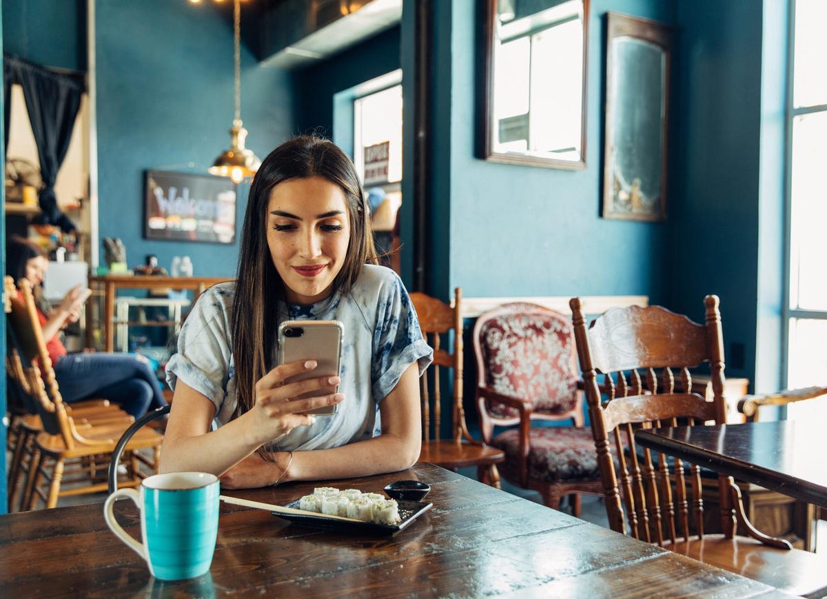 RobinHood Tried And Failed. Entrepreneurs, Build A Simpler Investing Platform For Millennials And Gen Z