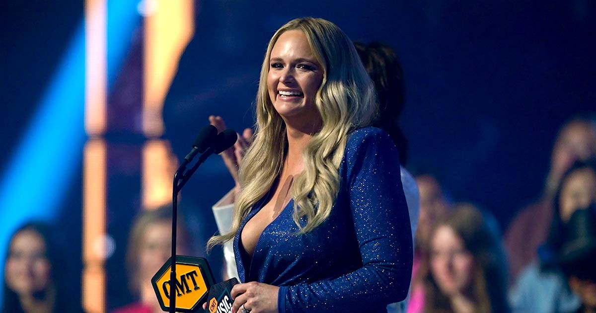 Miranda Lambert Makes Her Awards Show Return at 2022 CMT Music Awards 104 Miranda Lambert Makes Her Awards Show Return at 2022 CMT Music Awards