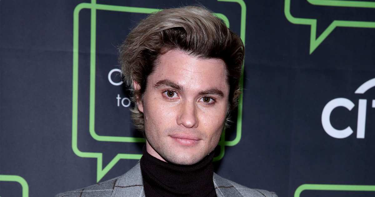 Chase Stokes Mourns Death of 'Outer Banks' Stand-In: 'My Heart Is Shattered' 68 Chase Stokes Mourns Death of 'Outer Banks' Stand-In: 'My Heart Is Shattered'