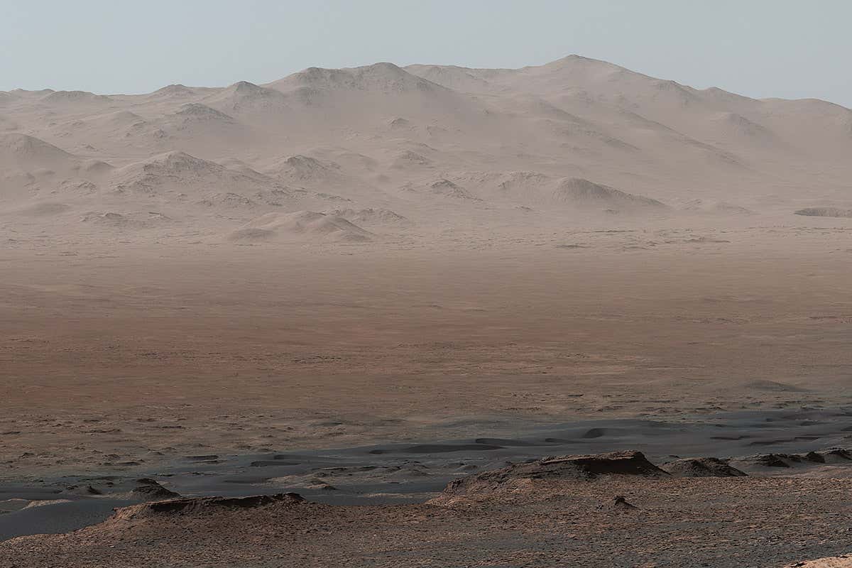 Clays found in Martian crater hint that the planet was once habitable