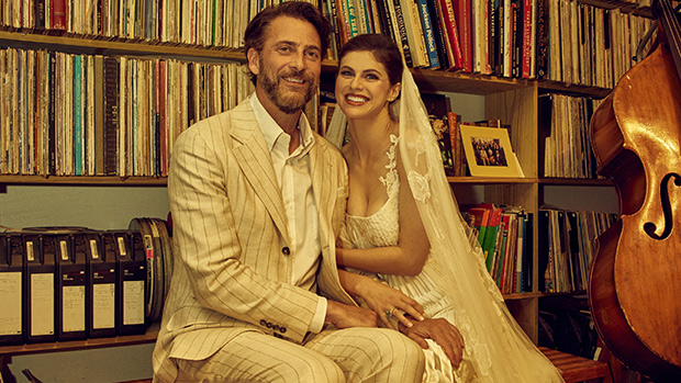 Alexandra Daddario Marries Producer Andrew Form In Gorgeous New Orleans Wedding