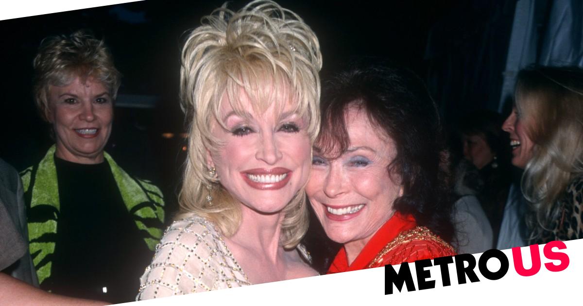 Dolly Parton leads tributes for ‘sister’ Loretta Lynn after death aged 90