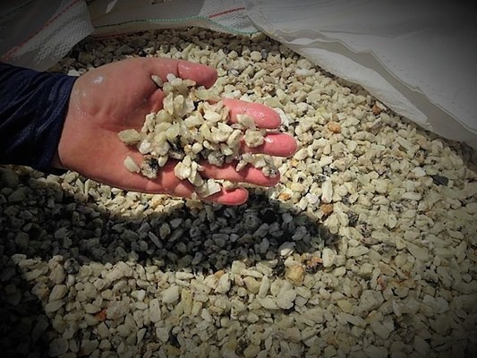 Lotte Chemicals invests in additional electrolyte solvent capacity 37 Lotte Chemicals invests in additional electrolyte solvent capacity